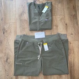XL FIGS Heather Olive Scrub Set (Catarina Top/Zamora Jogger)